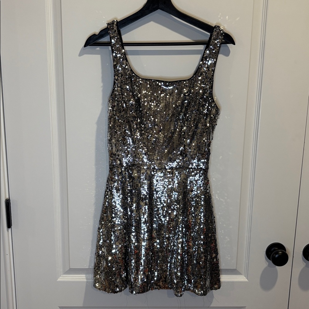 Dress the Population Black Sequin Dress NWOT Size Small*PRISTINE*